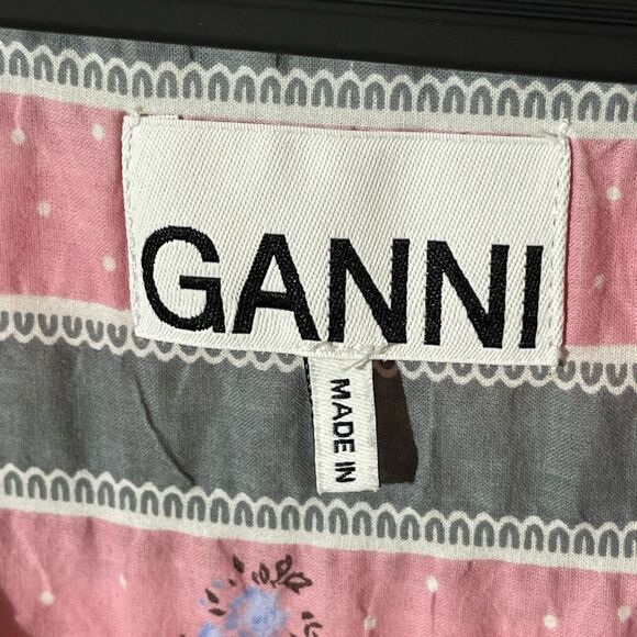 Sold - Picture 3 of 7